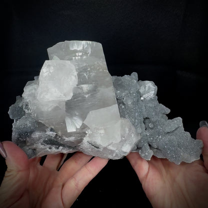 Sugar Quartz With Calcite