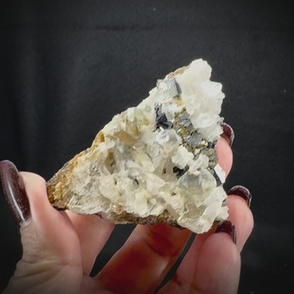 Fluorite Mixed on Matrix