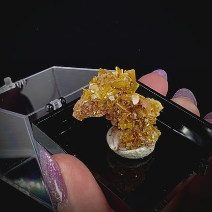 Wulfenite and Mimetite